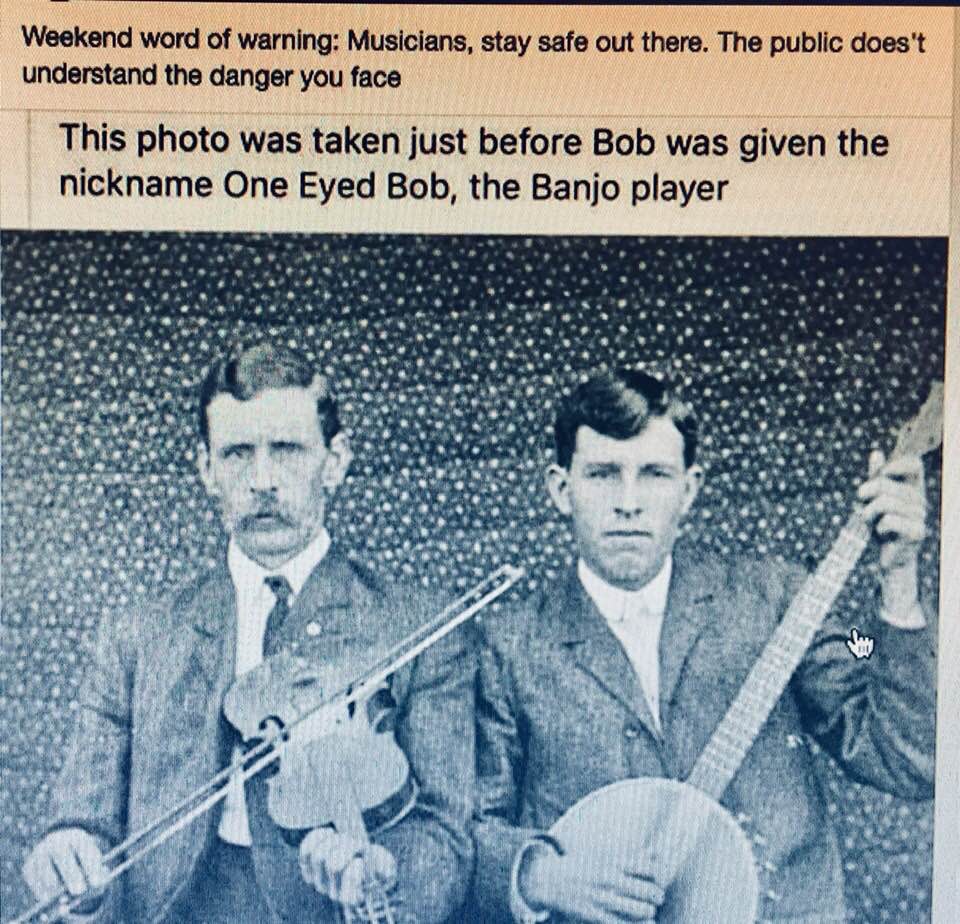 Banjo.JPG