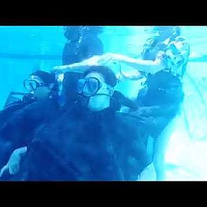 GISH Underwater Haircut