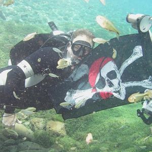 GWNDWN gettin' CHUMmy