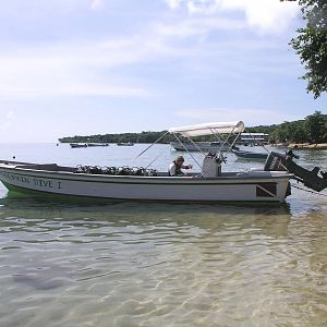 dive boat