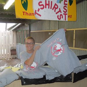 Drydiver hawking her wares