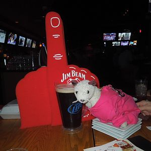 gettin the foam finger