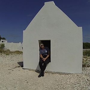 Vanassarrrr in White Slave hut