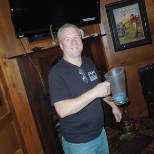 ReefHound gettting ready to draw for the door prize