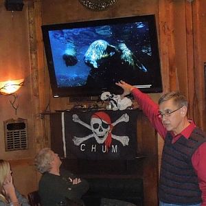 Ken giving us photo tips