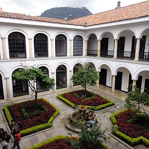 69 - Museo De Arte Del Banco