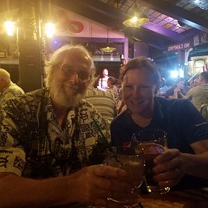 2017 0930 Maui JenPeter