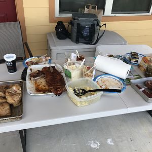 1 - Bar B Q Hog