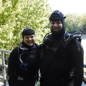 Siren & 24% APRIL DAM CHUM DIVE