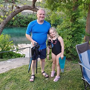 Volans & Vivi Ready For A Swim