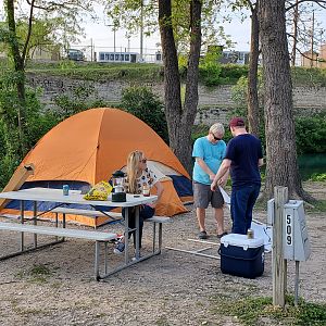 It's Still DAYLIGHT And ReefHound & Watermonkee Are Already Set Up