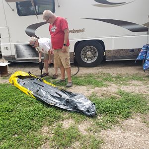 Reefhound and 24% contemplate the kayak
