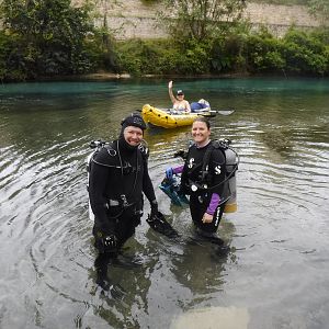 CHUMmers Ready To Dive - MAR Comal