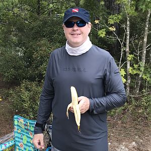 DeepGeek went bananas for his new hat