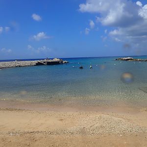 Typical Curacao beach entry