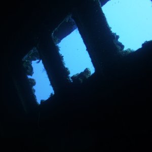 El Aguila wreck looking out