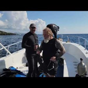 How VikingDiverTX gets in the water