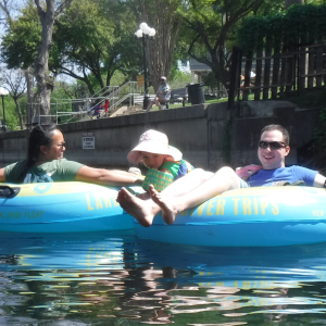 Float 03 - Tropical Family.png