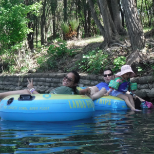 Float 11 - Tropical Family.png