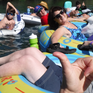 Float 21 - CHUM hangs loose.png