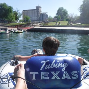 Float 22 - Connor heads up the CHUM'O'PEDE.JPG