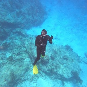 36 - AdamBOM snorkelling.JPG