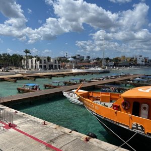 14 - Cozumel harbor