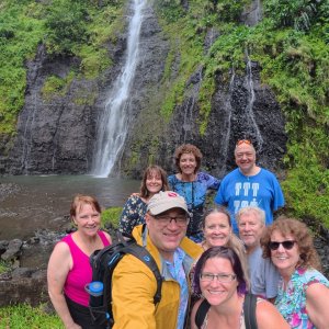 Chummers touring Tahiti