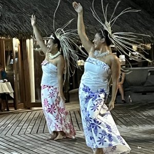 Rangiroa Polynesian show