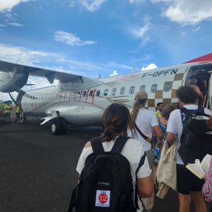 Plane to Rangiroa