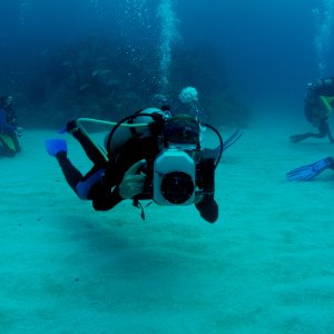 Roatan 2005 reupload