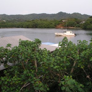 Roatan 2005 reupload