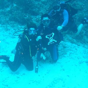 Just another CHUMmer in Belize