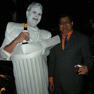 Even statues need a beer now & then