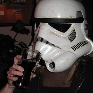 Chum Post-dive show happy hour