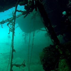 LookinguptheHookersBow