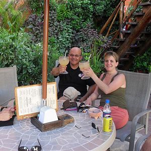 newfrontyard003Medium