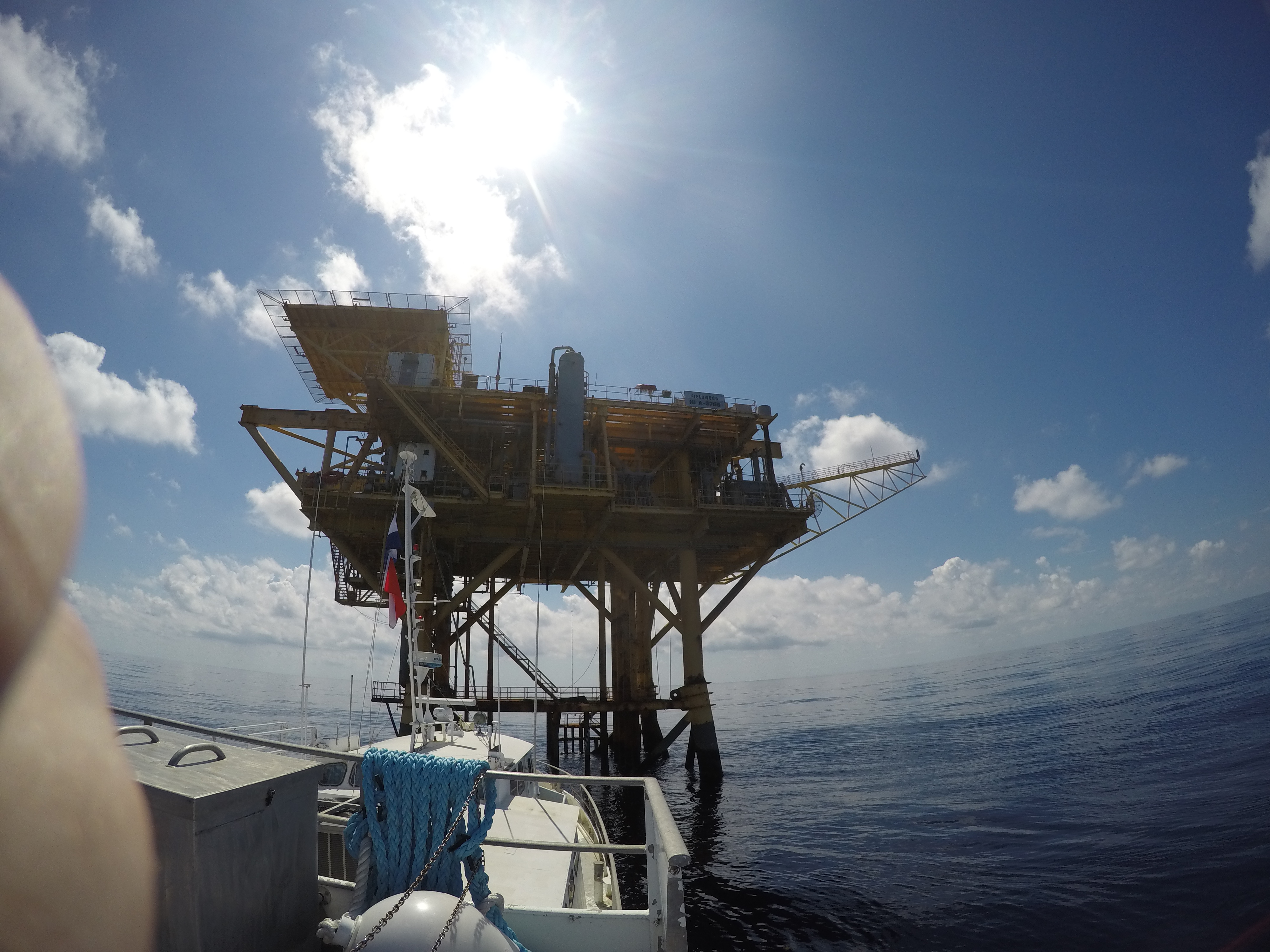 14 - MV Fling at High Island 376B.JPG