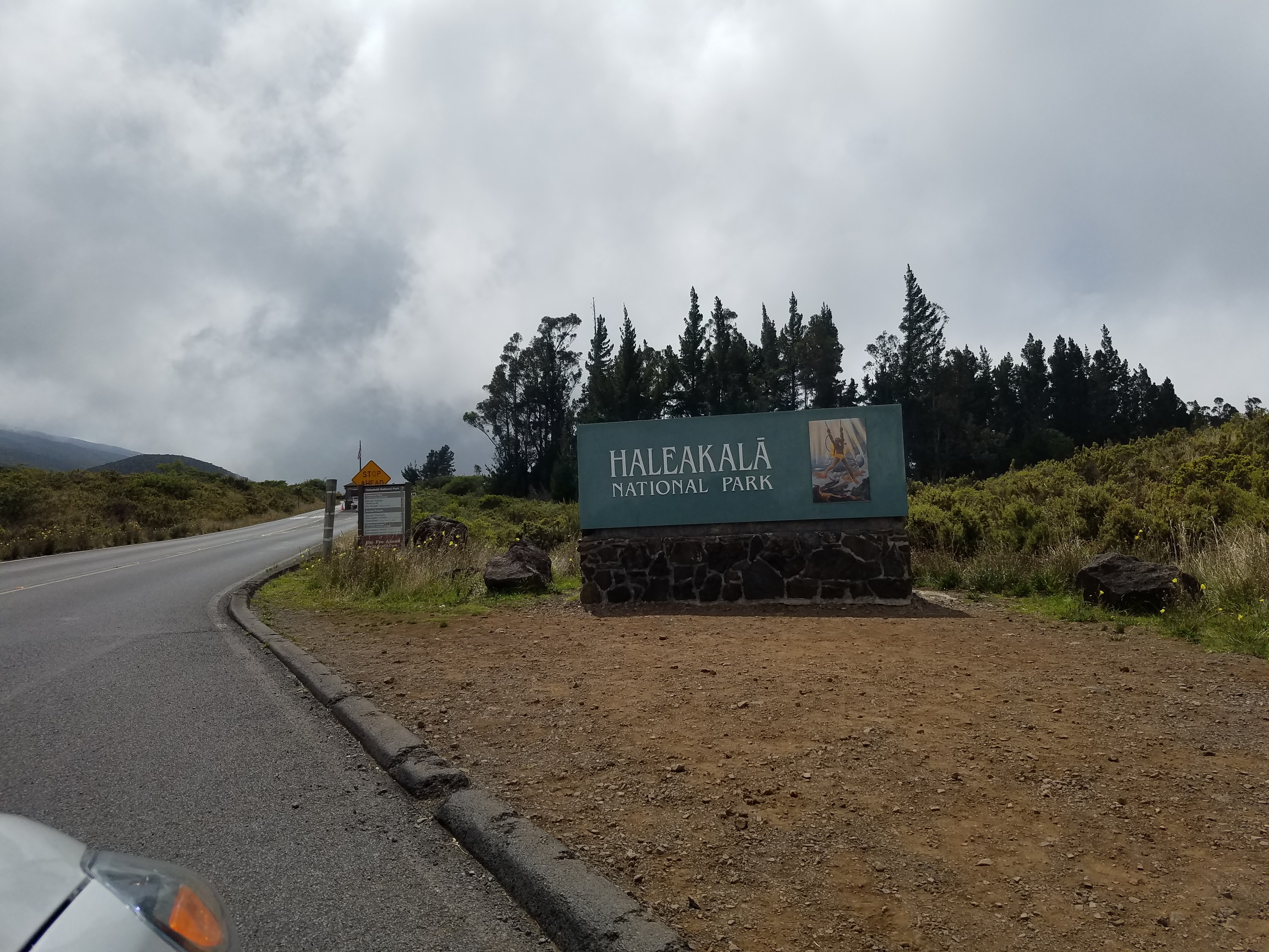 2017 0930 Maui Haleakala Sign