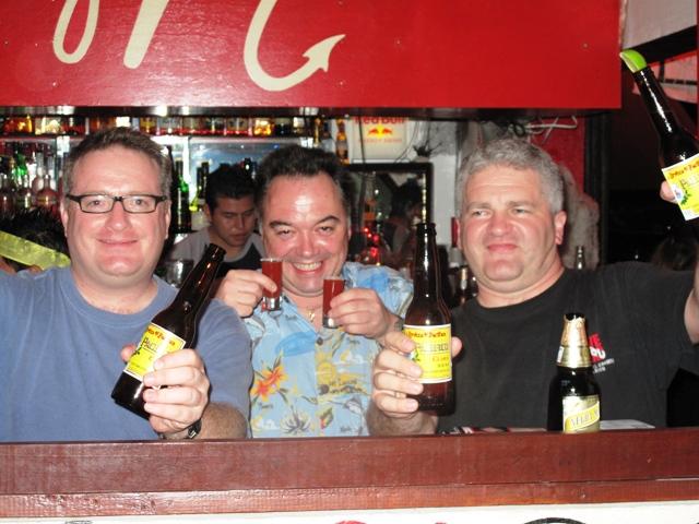 3 Amigos