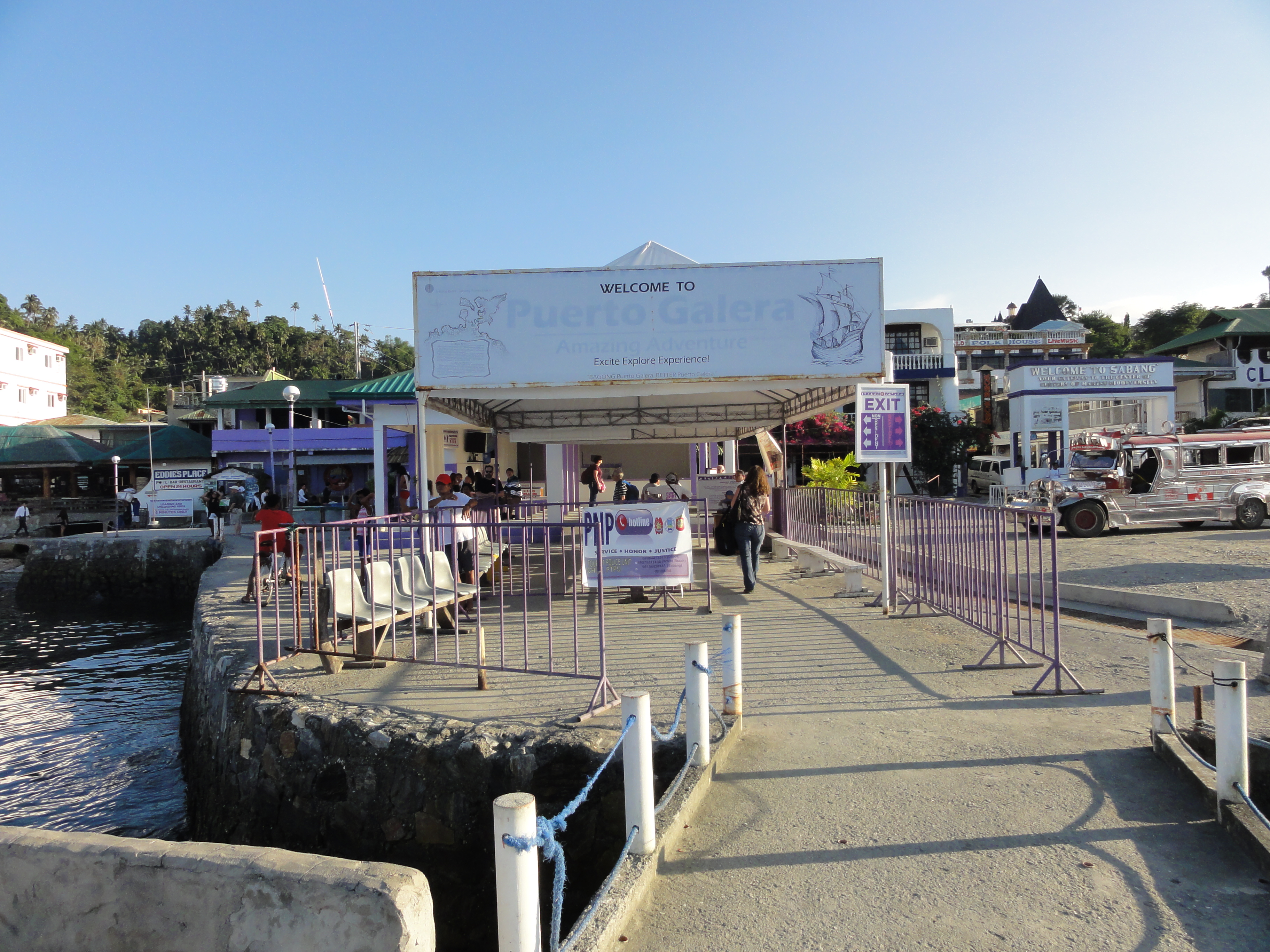 4  Pier At Puerto Galera