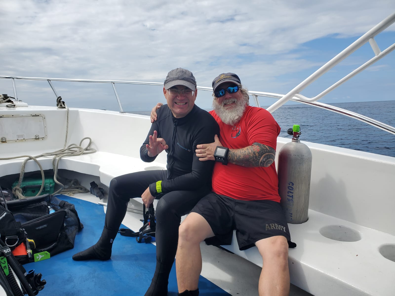 AdamBOM and VikingDiverTX excited for another day of diving