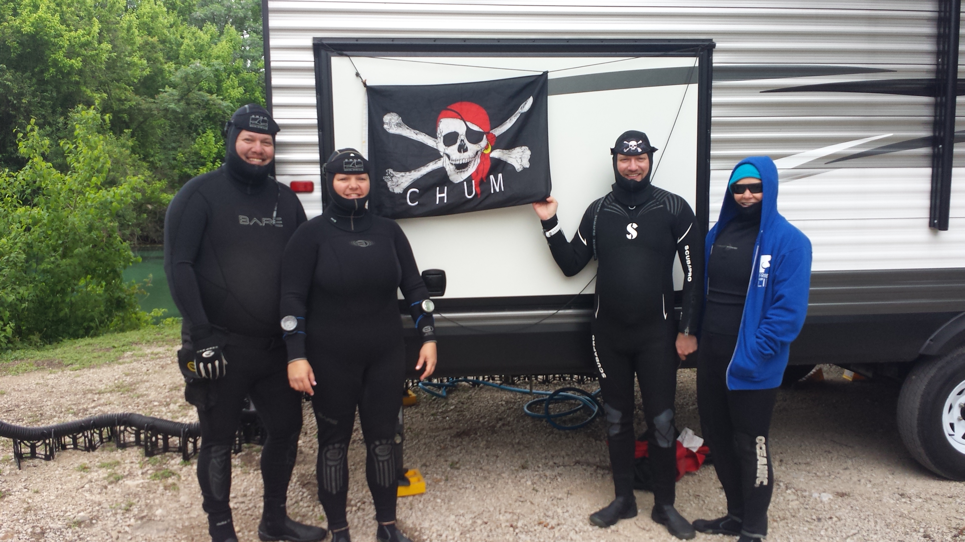 April's DAM CHUMmers ready to dive the Comal River