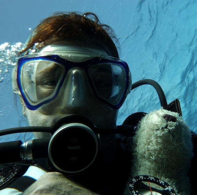 Australia 2010 Vanessa and Wet dive GBR - Self Portrait
