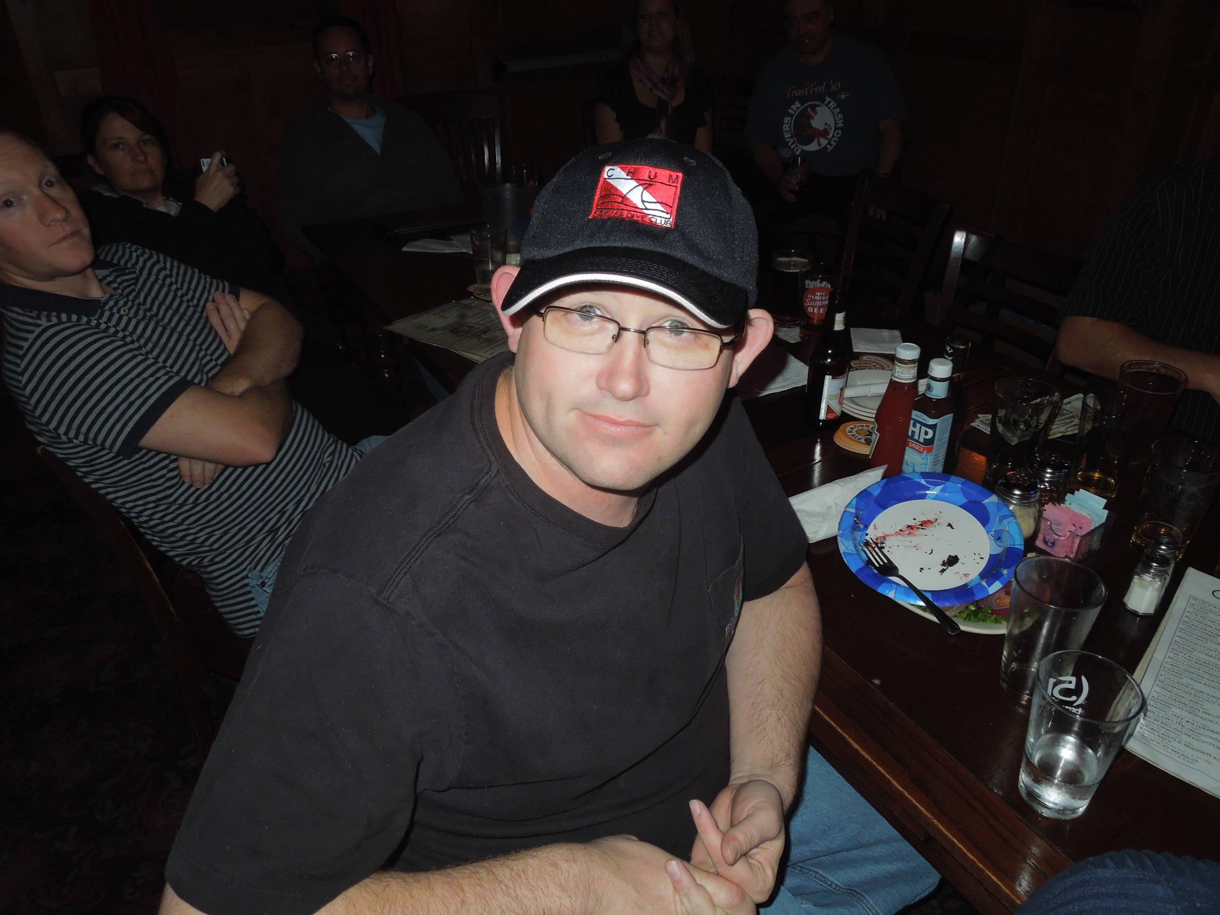 Blackhawksq got a black ballcap