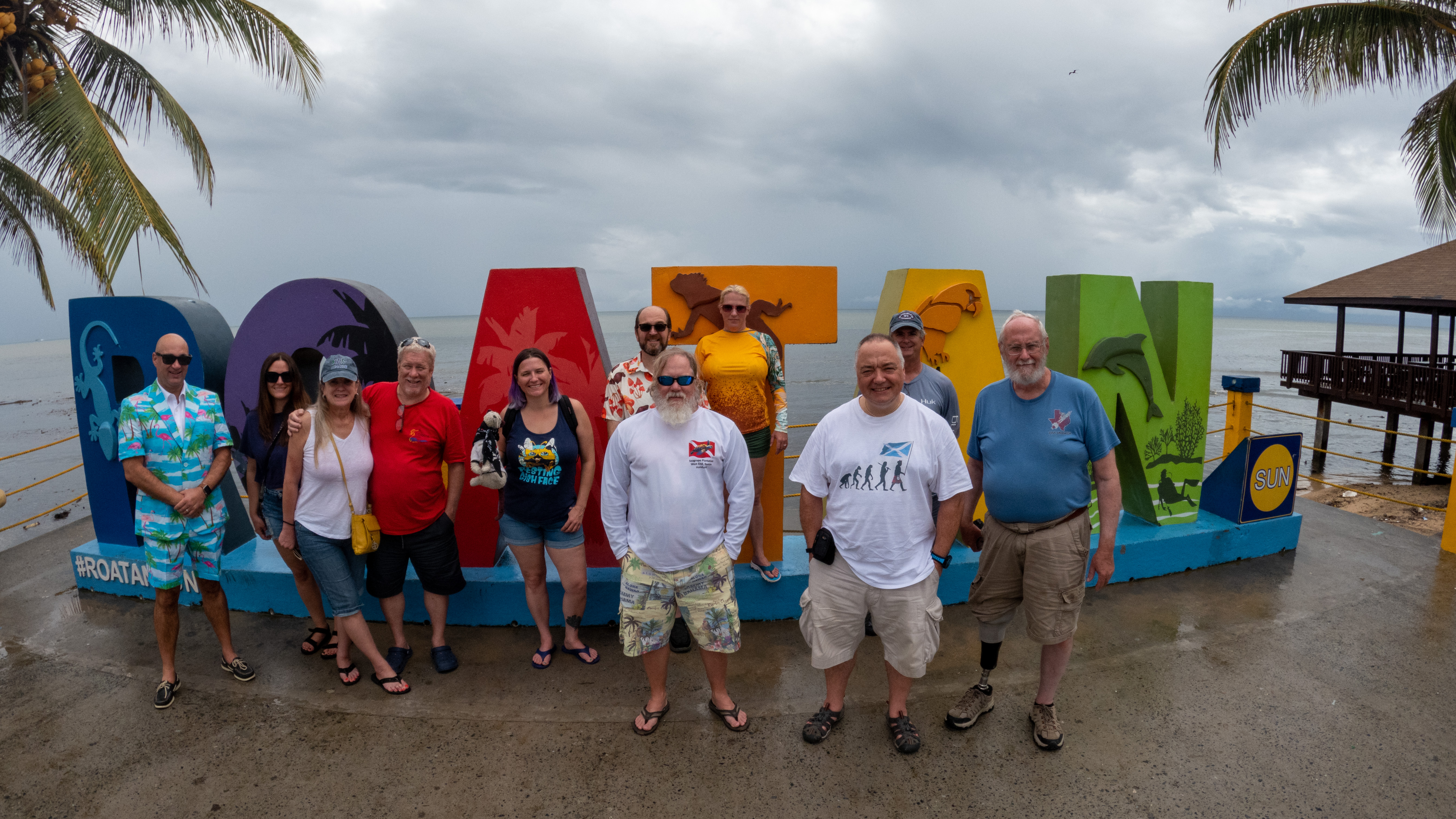 CHUM group @ Roatan