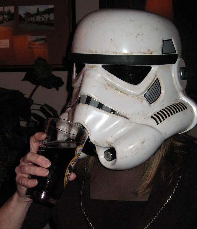 Chum Post-dive show happy hour