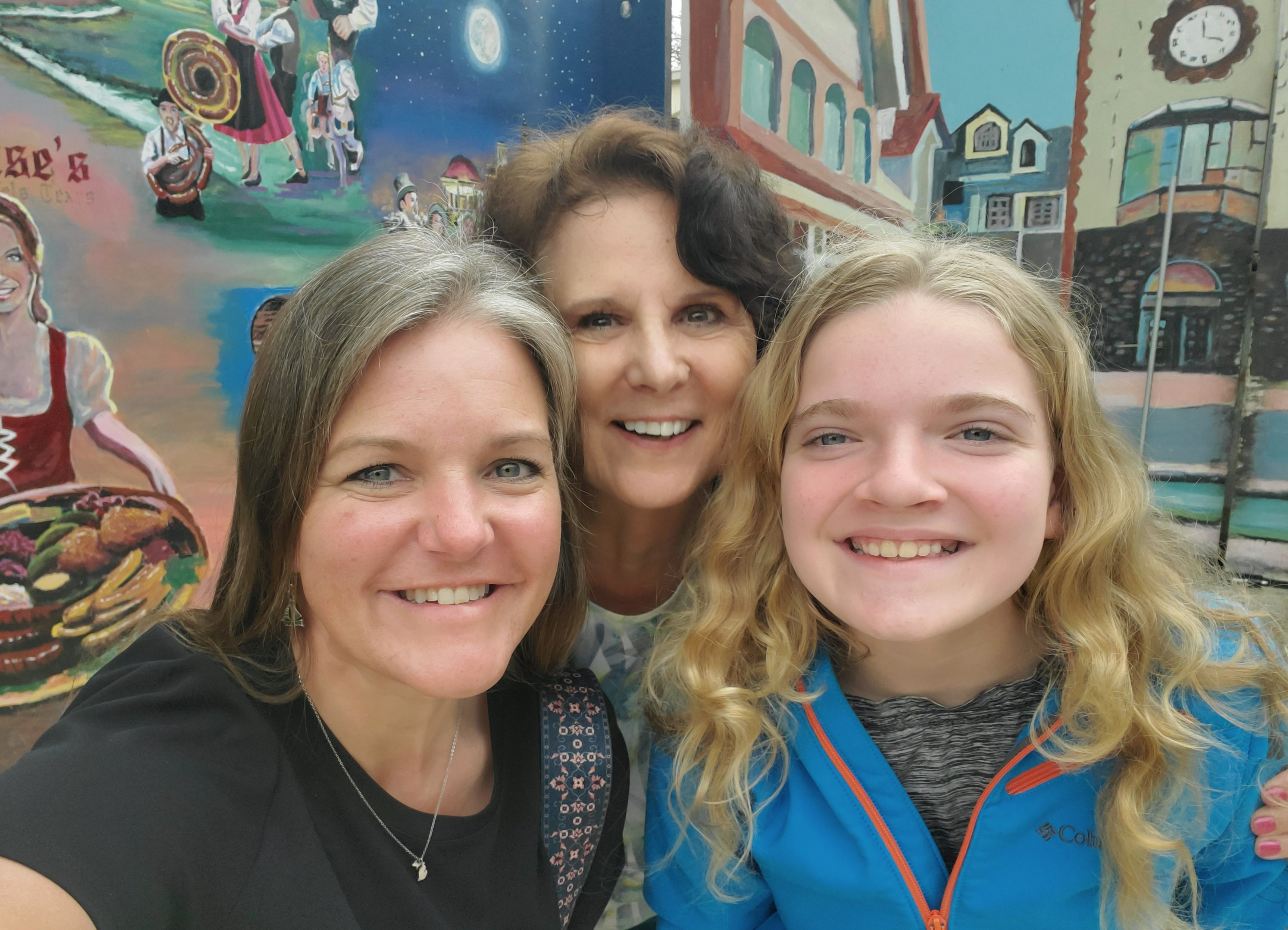 CHUMmettes - Siren, Heidi Ho, and Misslodon.jpg