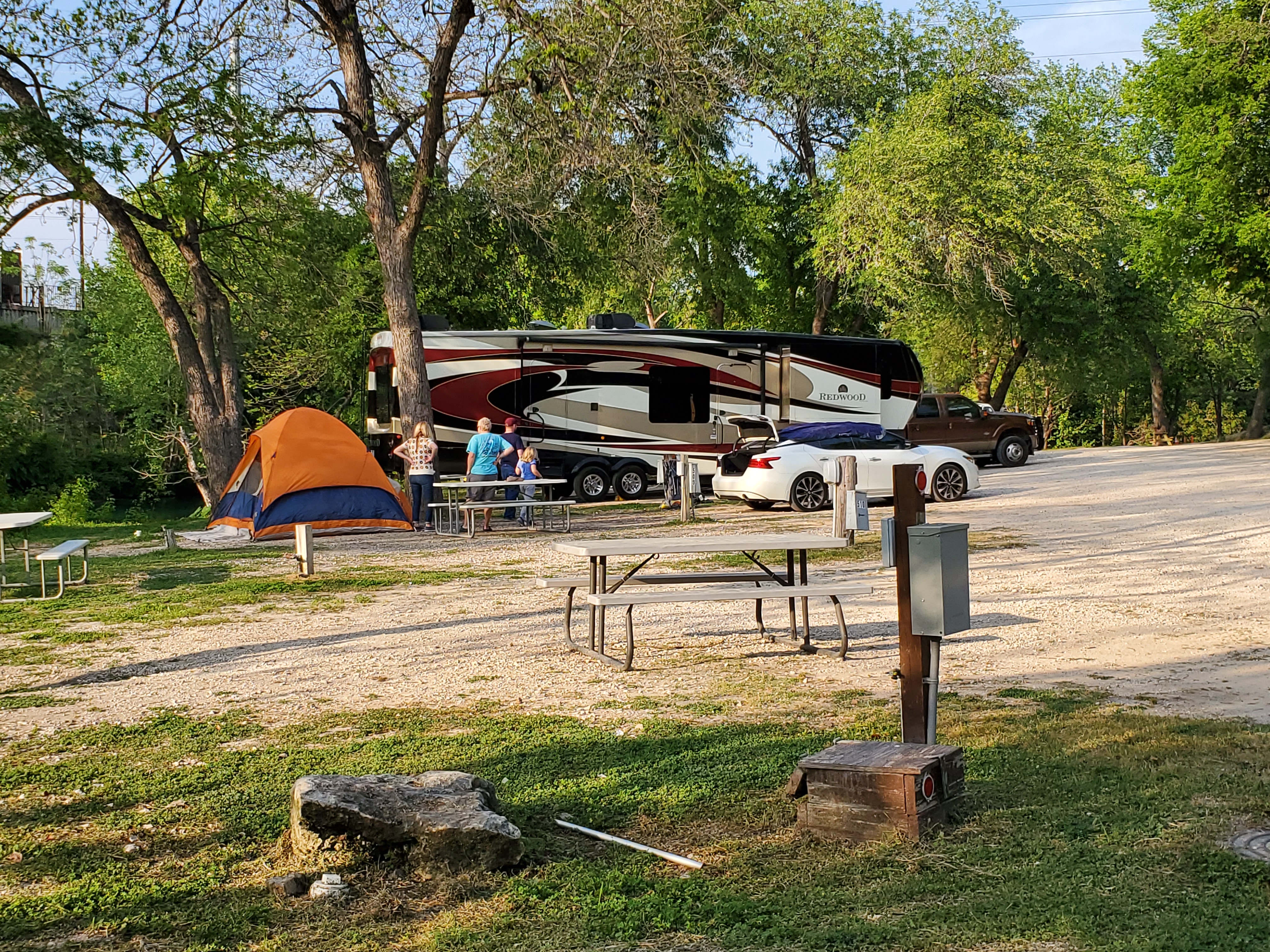 Comal Camping