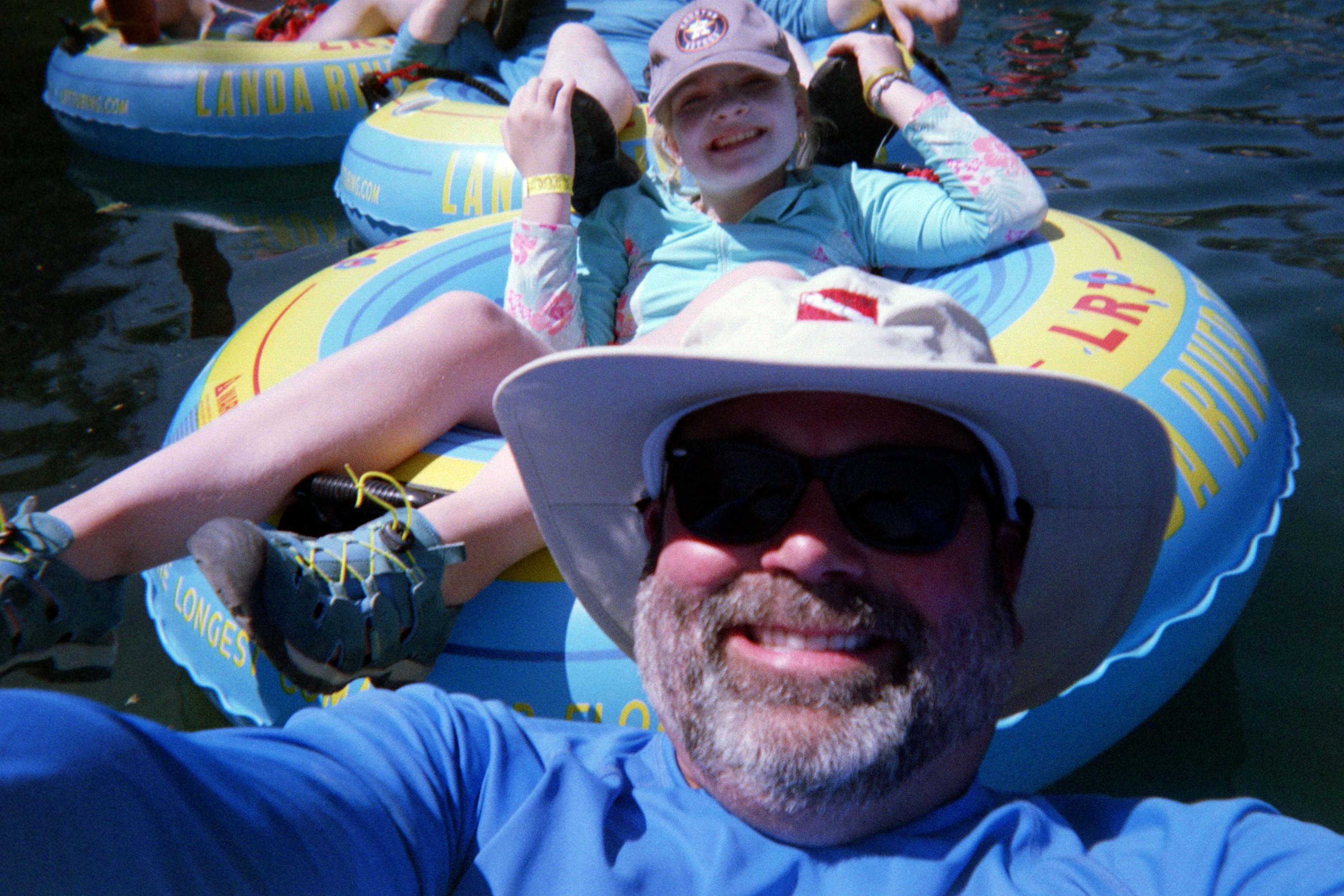 commence CHUM-o-pede